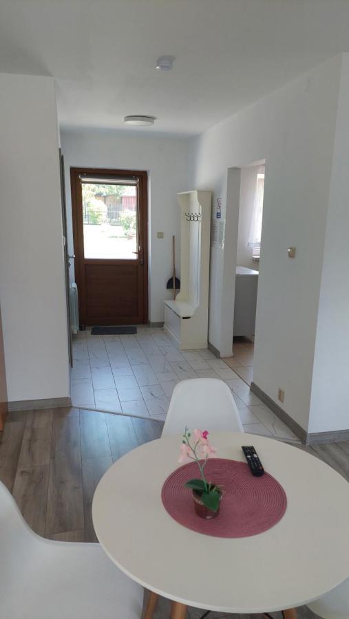 Dom W Dolinie Villa Zagorz Екстериор снимка